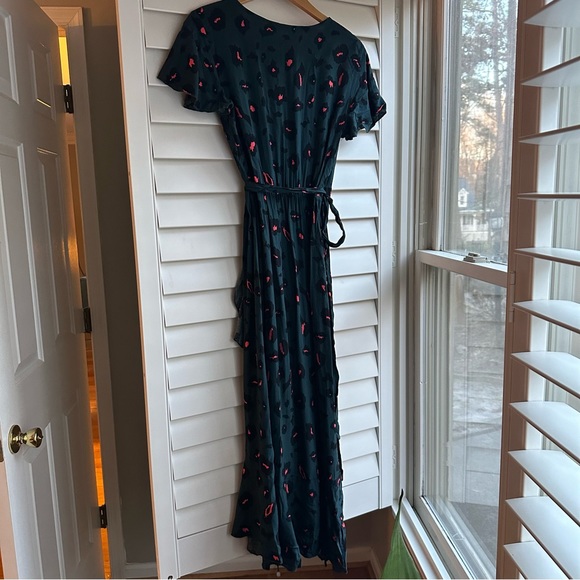 Green Wrap Dress - Picture 5 of 6